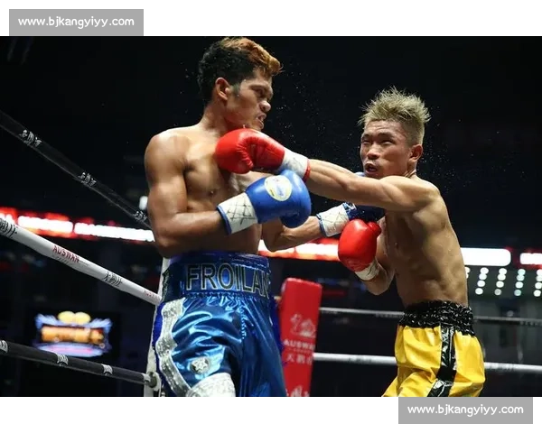 诺曼五回合残暴终结佐佐木，强势卫冕 WBO 次中量级王座